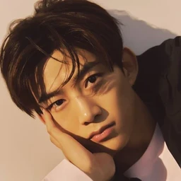 Taecyeon