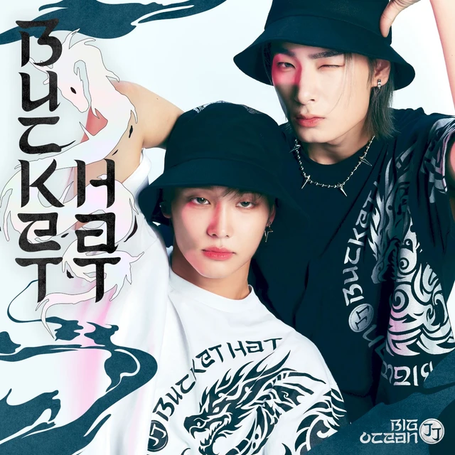 BUCKET HAT