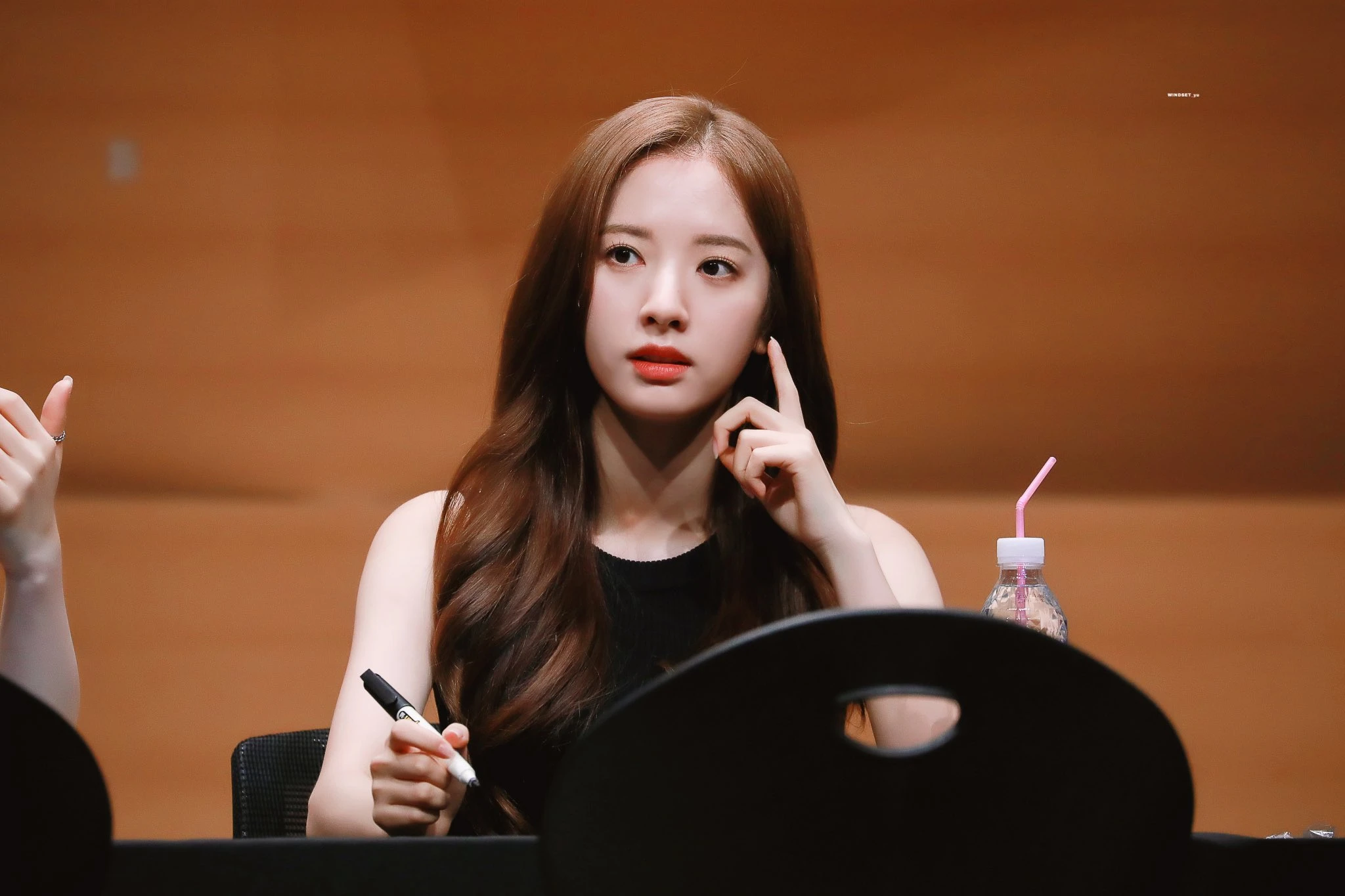 Bona