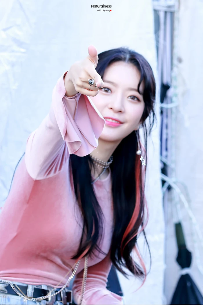 Ayoung