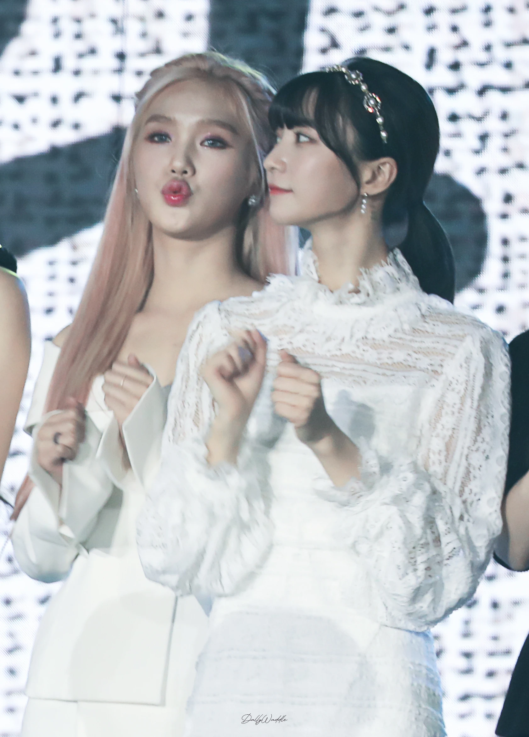 OH MY GIRL