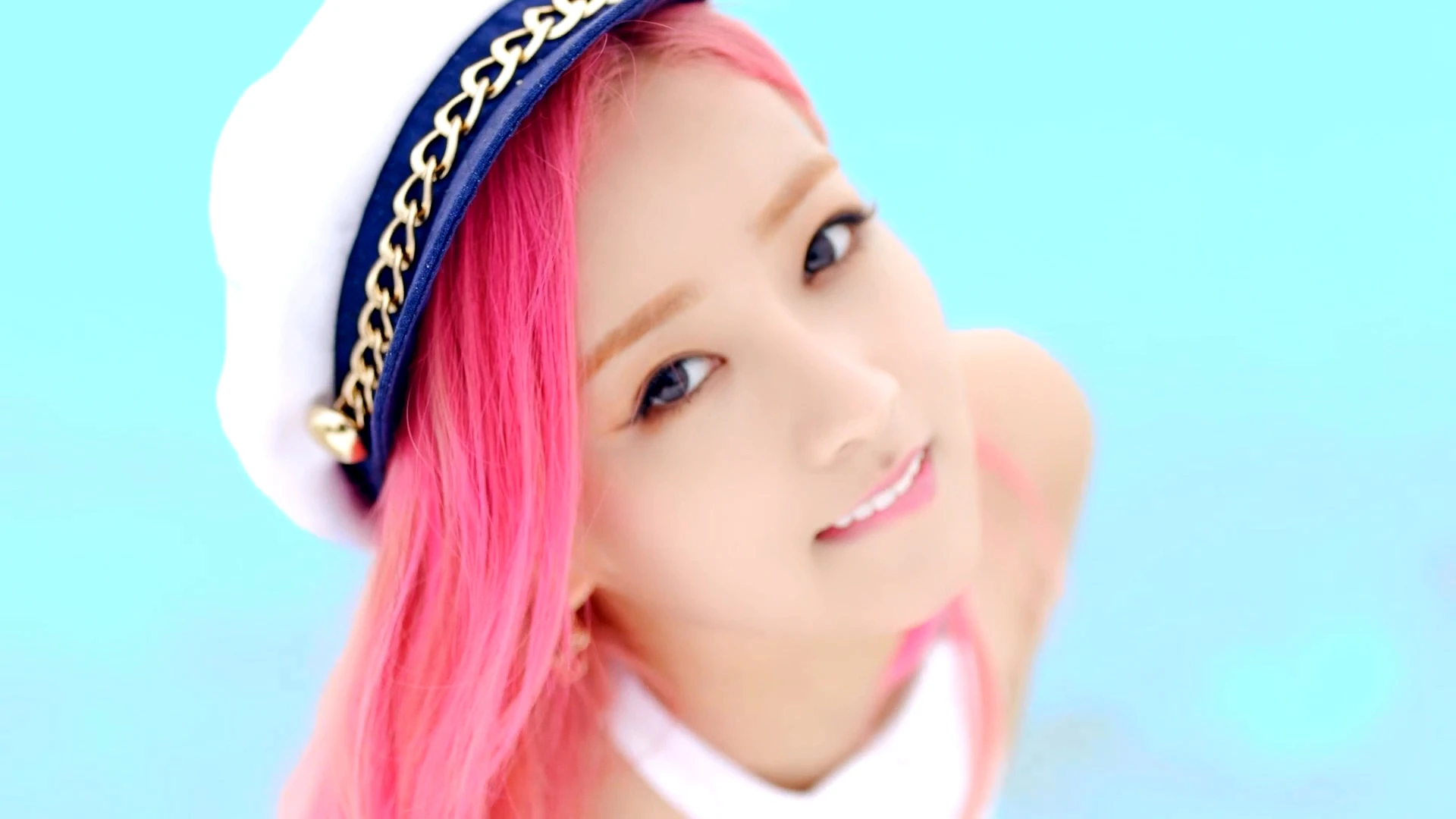 Bomi