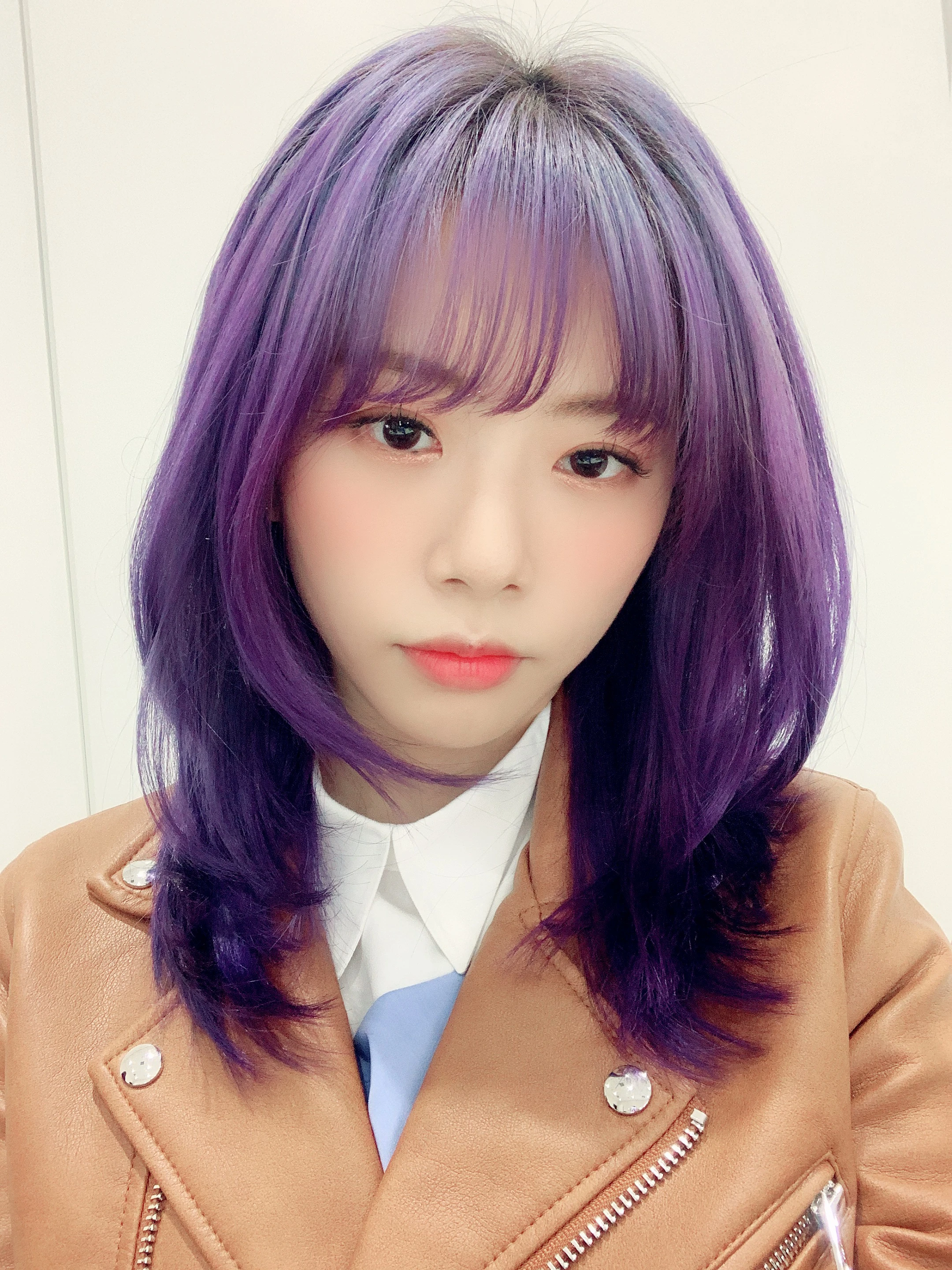 JiU