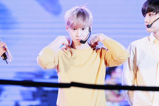 EXO
