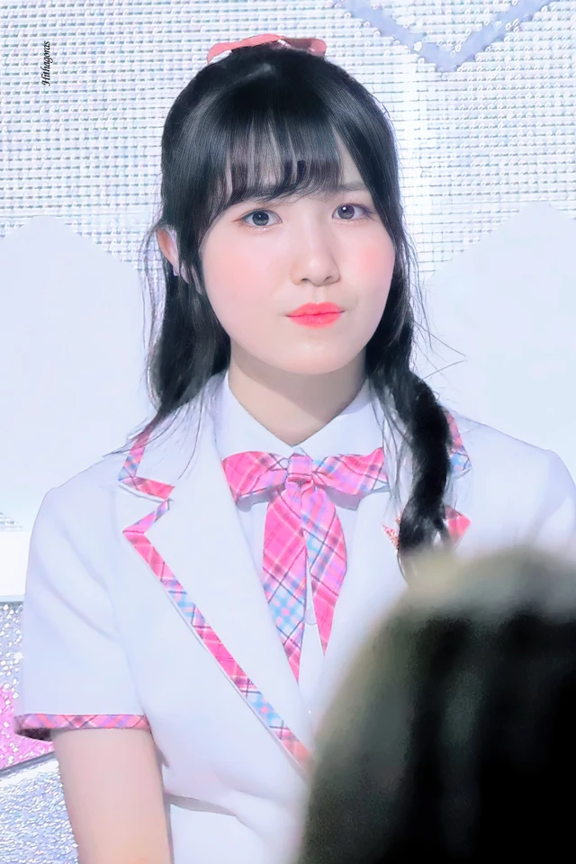 Hitomi