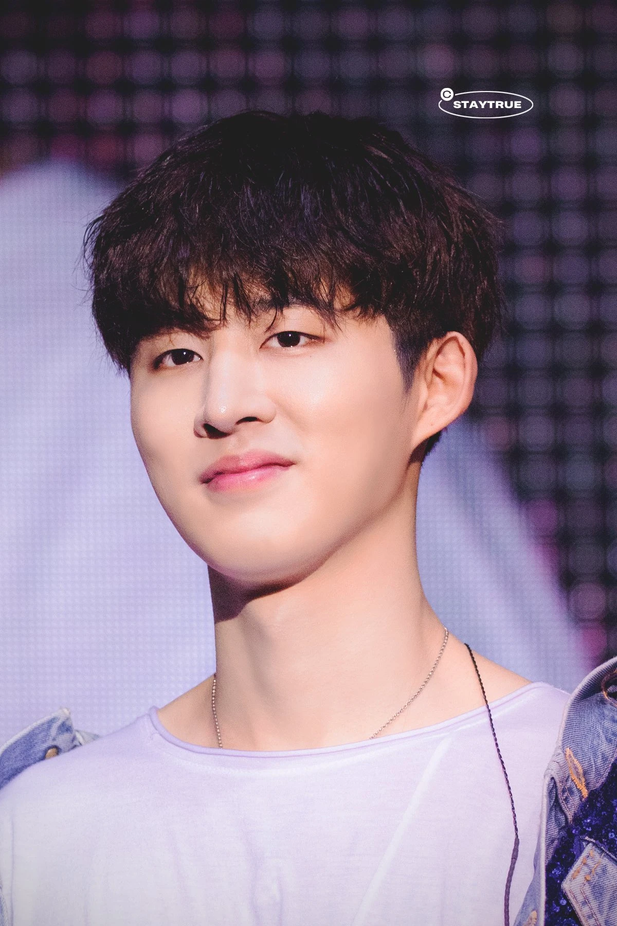B. I