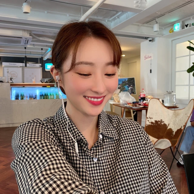 SuA