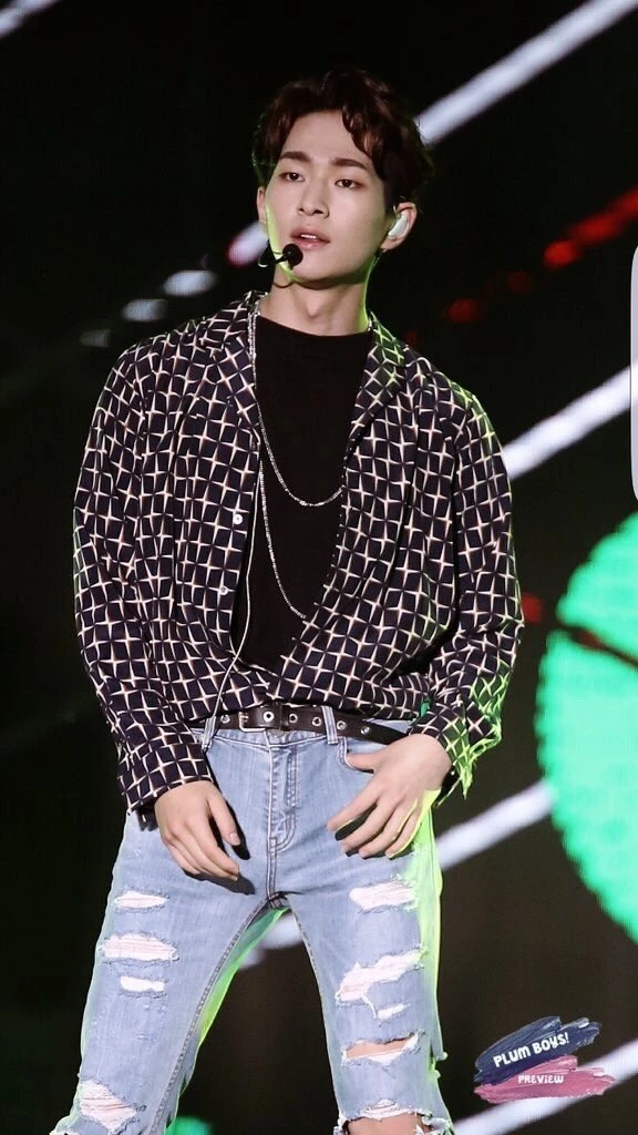 Onew