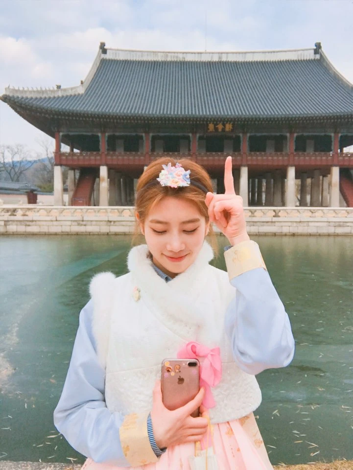 Kim Lip