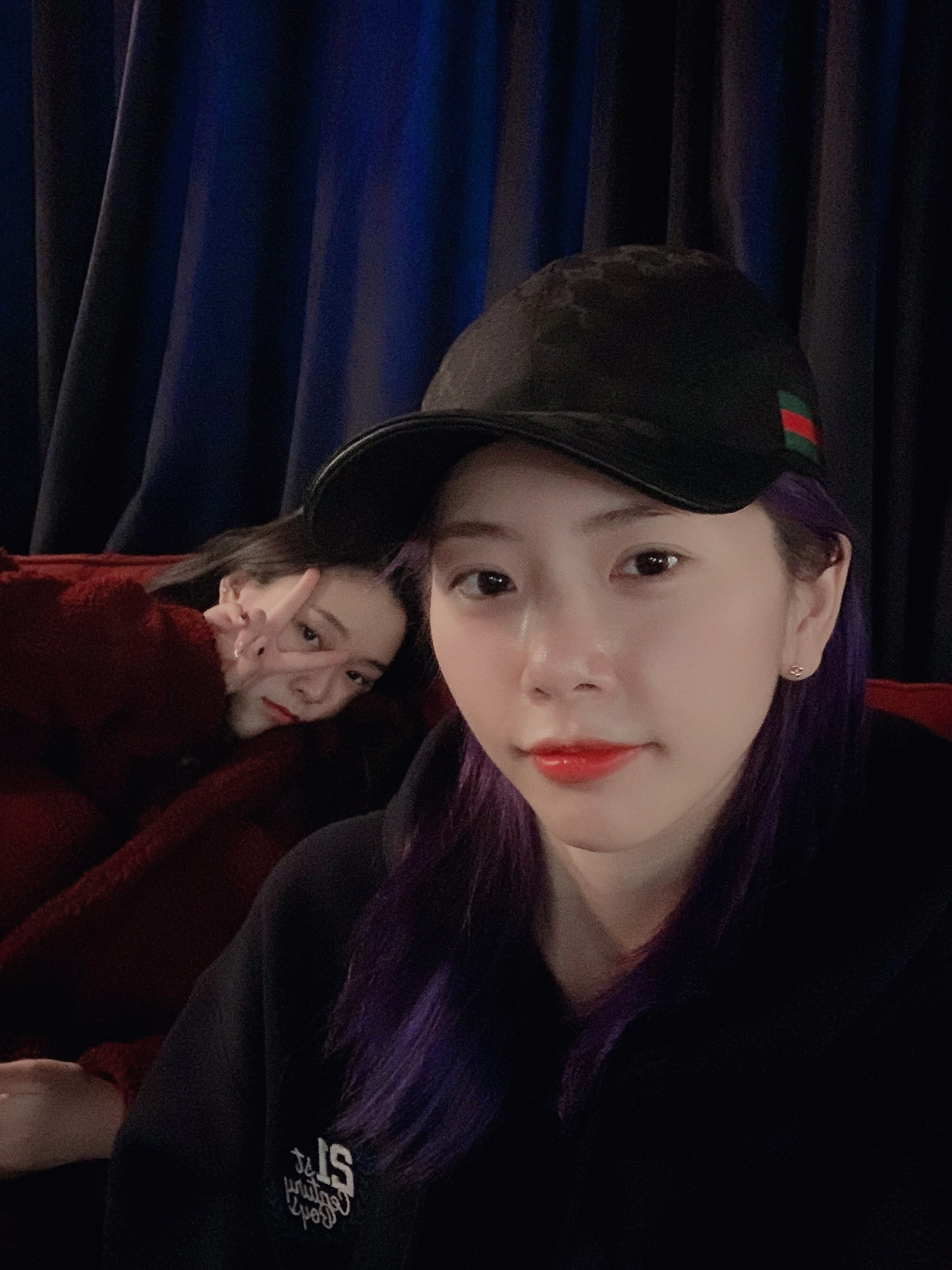JiU