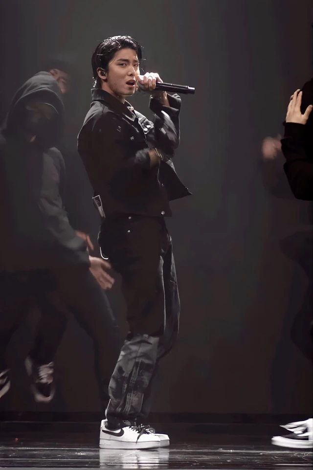 Hwiyoung