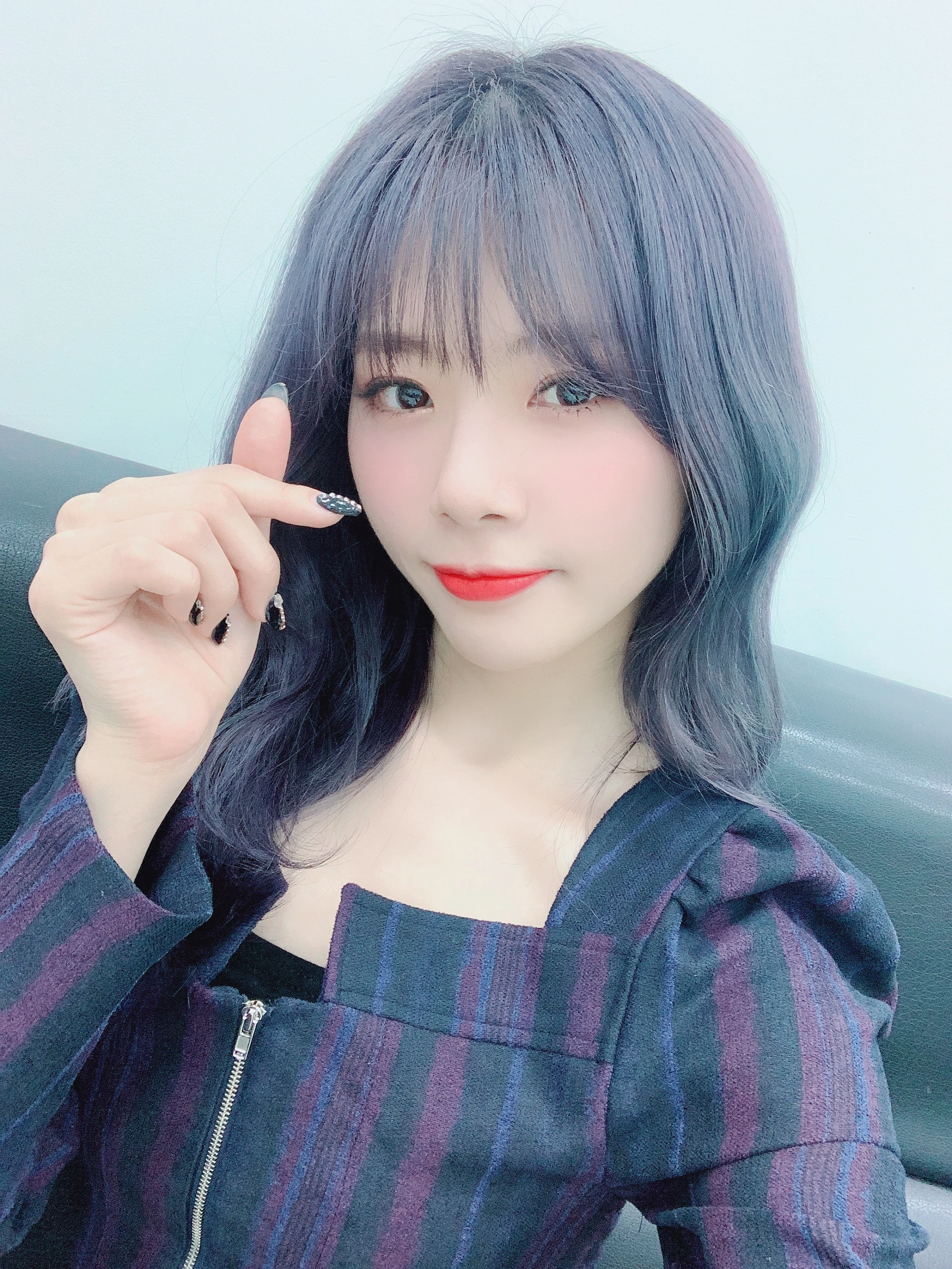 JiU