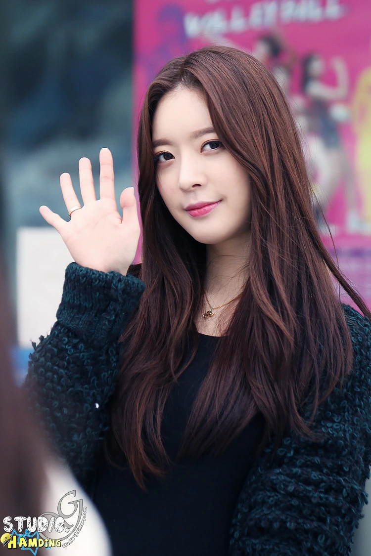 Ayoung