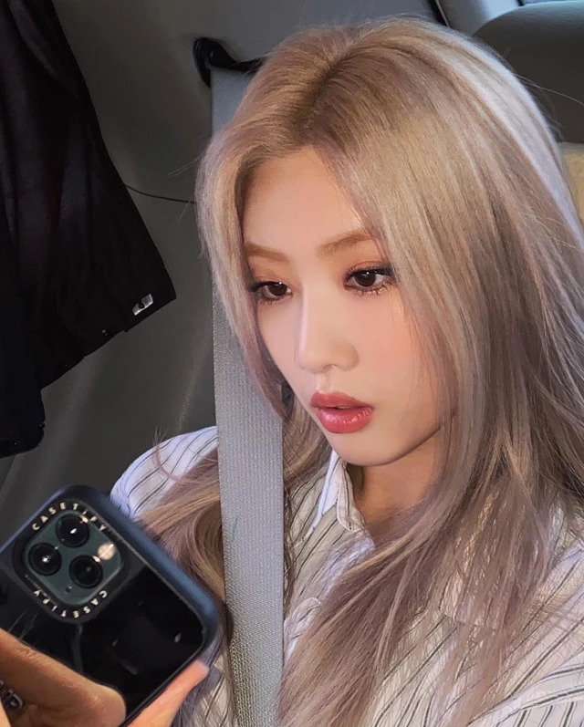 Kim Lip