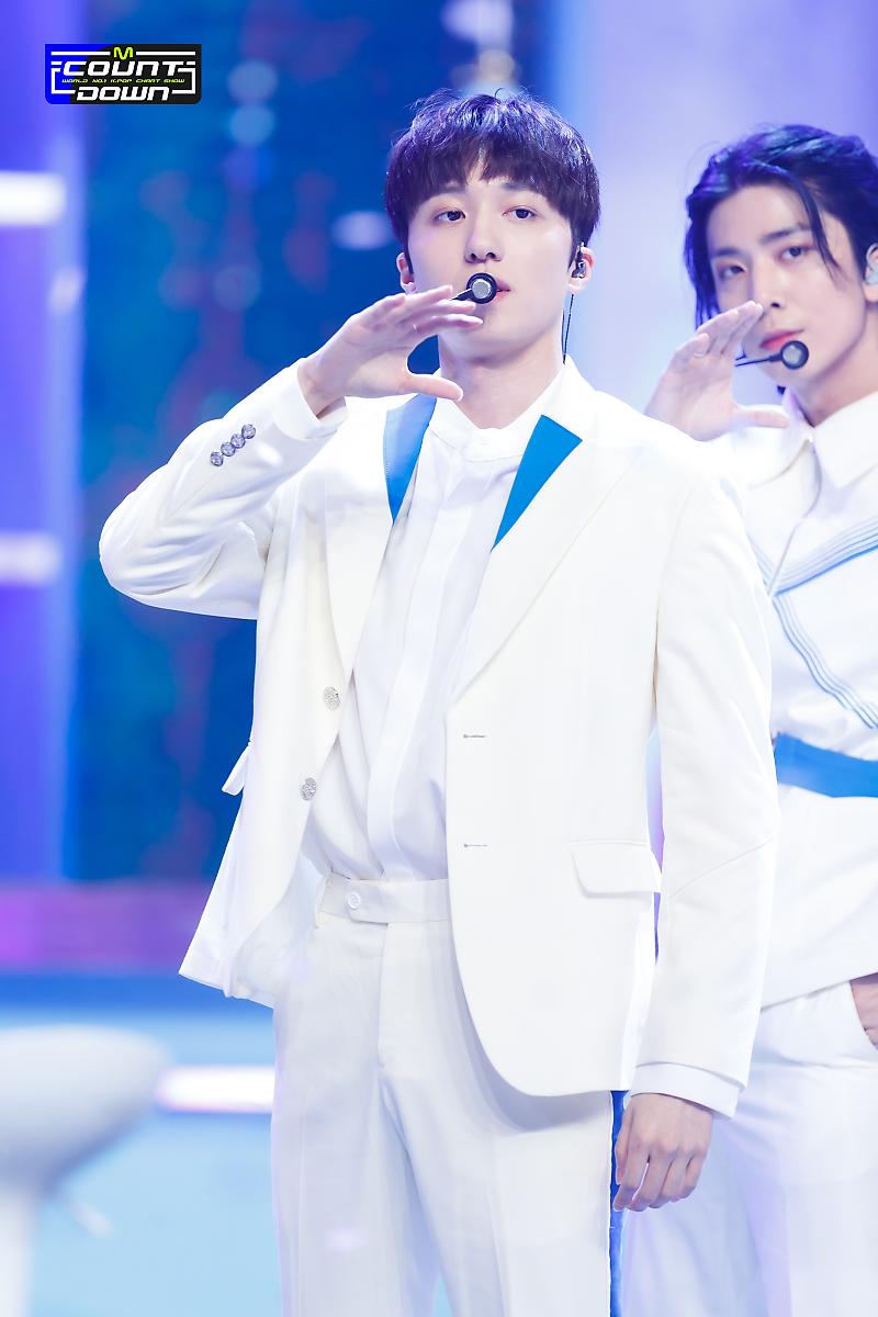 Hwiyoung