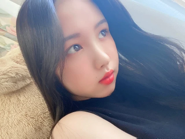 Momoka