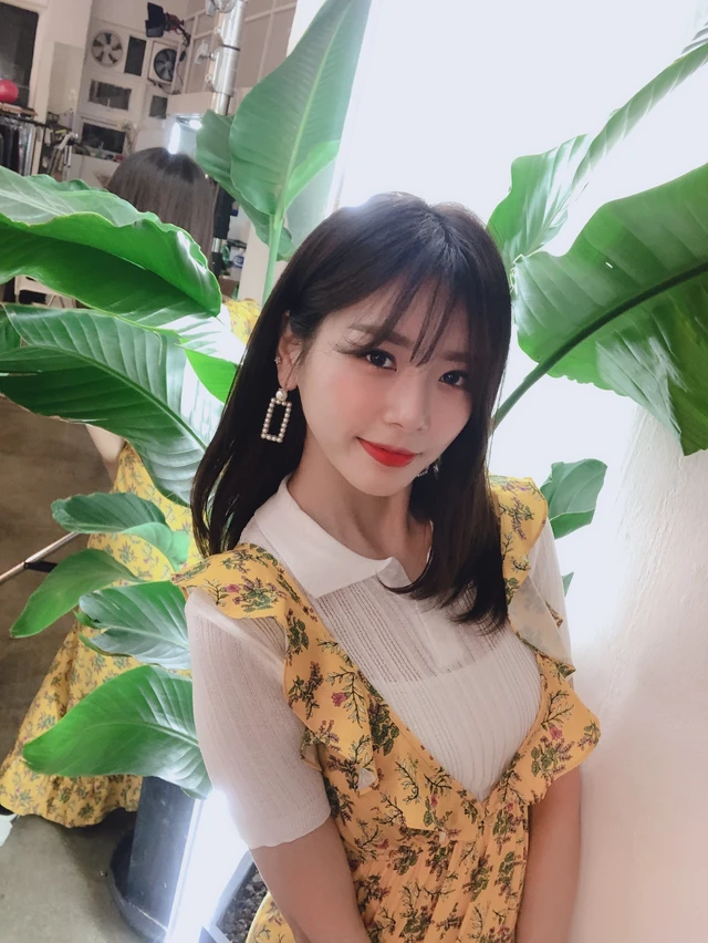 JiU