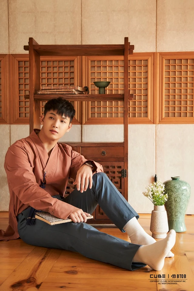 Hyunsik