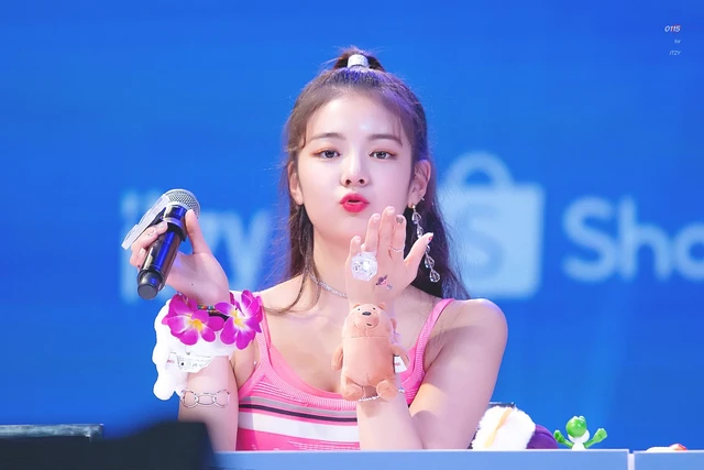 Lia