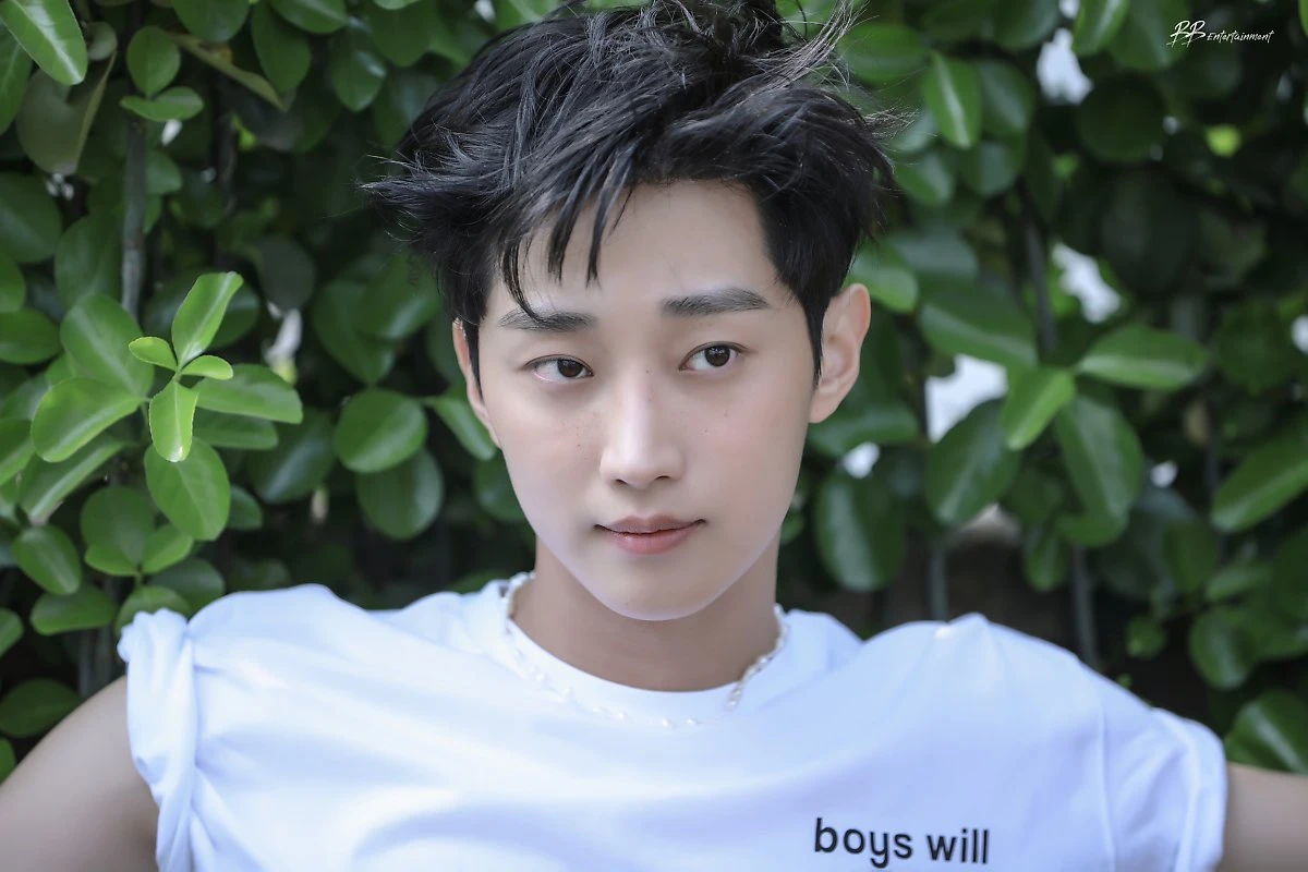 Jinyoung