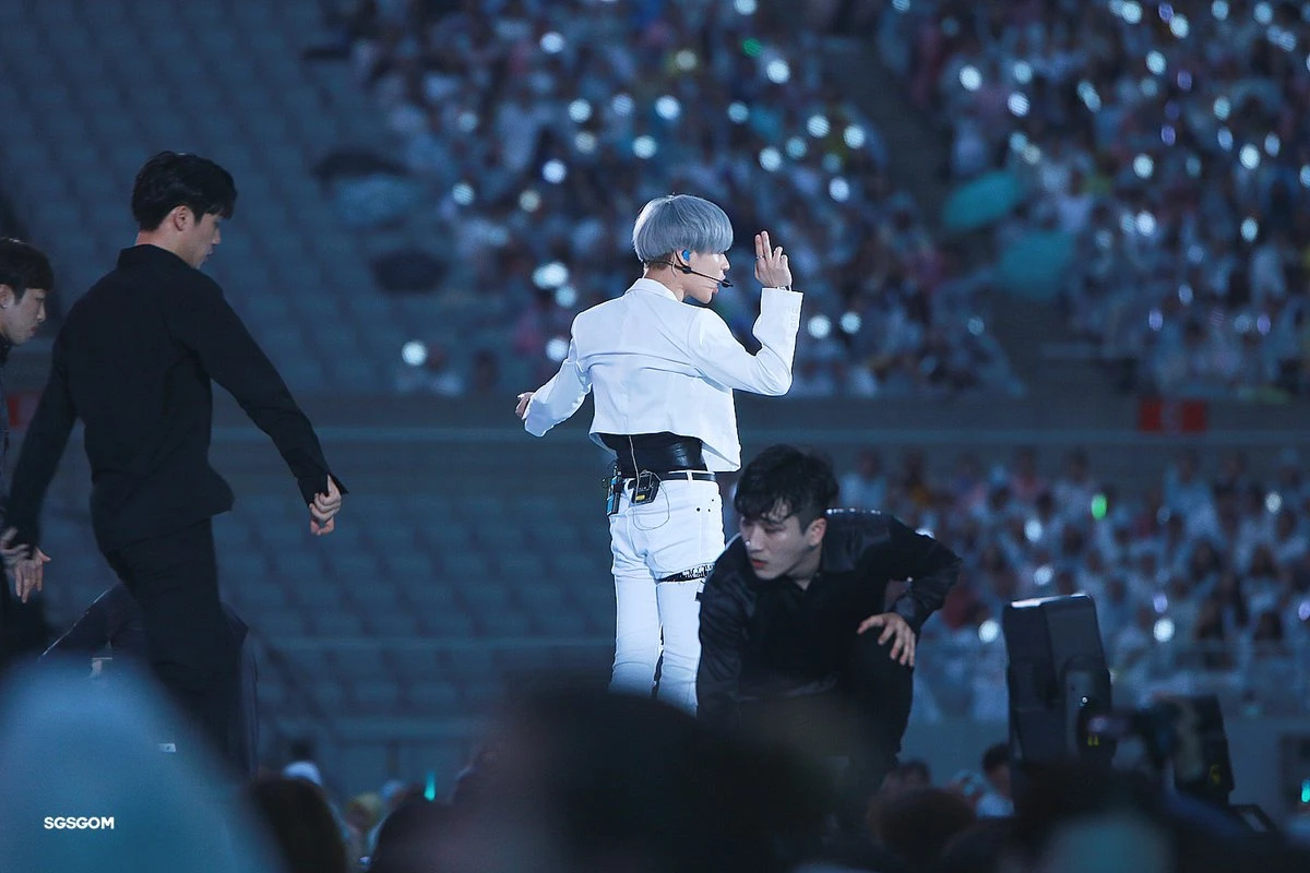 SHINee