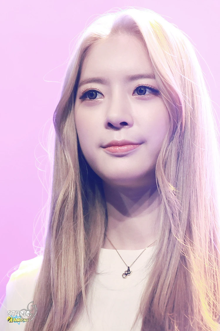 Ayoung