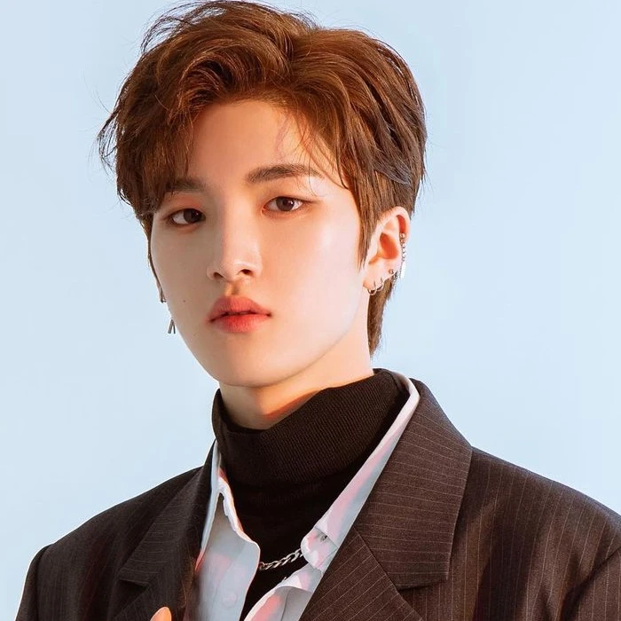 Hyunbin
