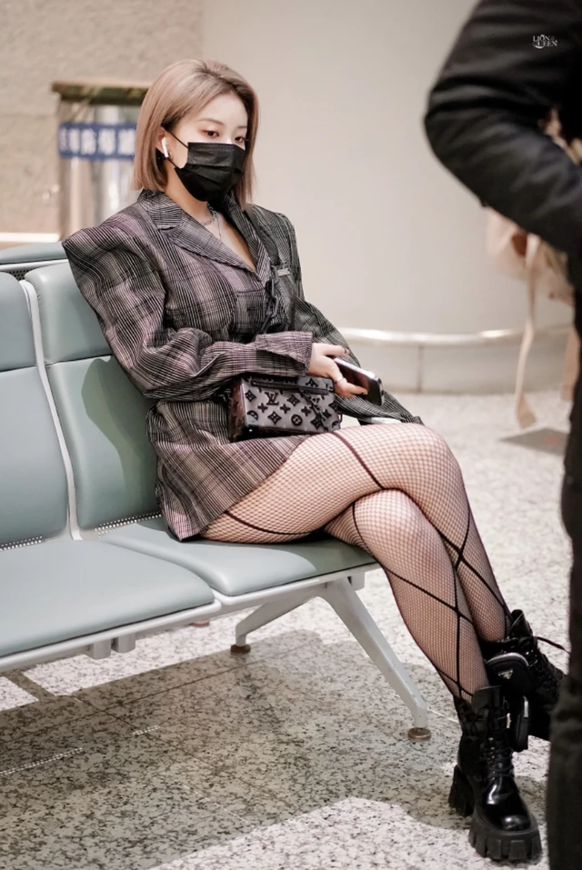 Yu Yan