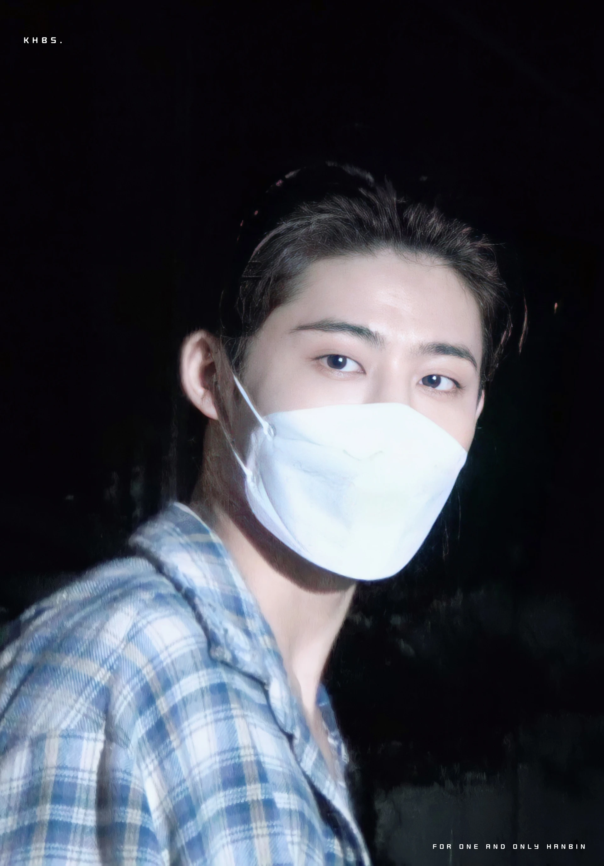 B. I