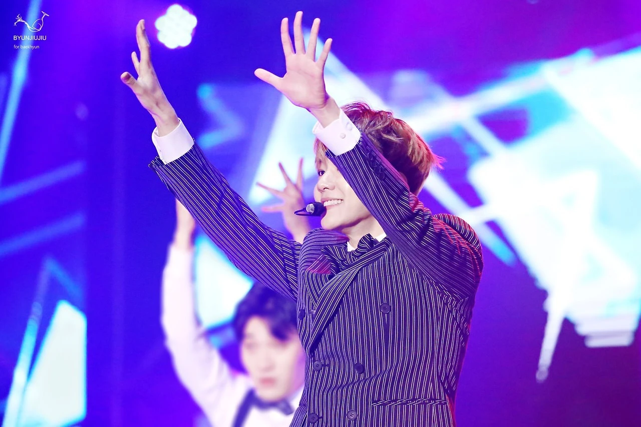 EXO