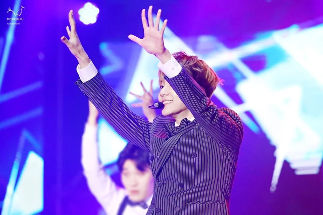 EXO