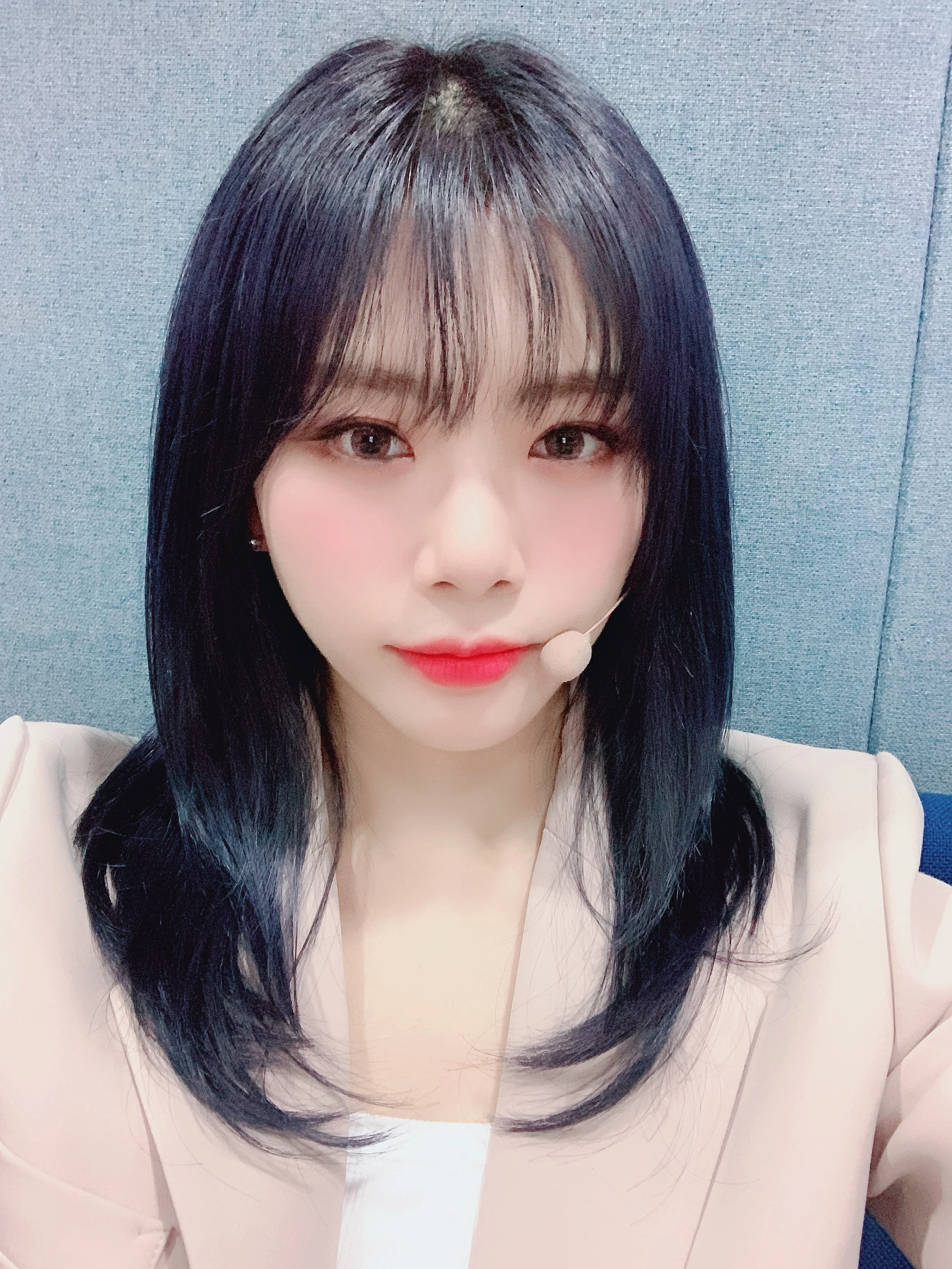 JiU