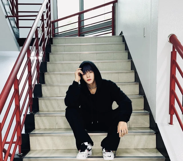 Hwi
