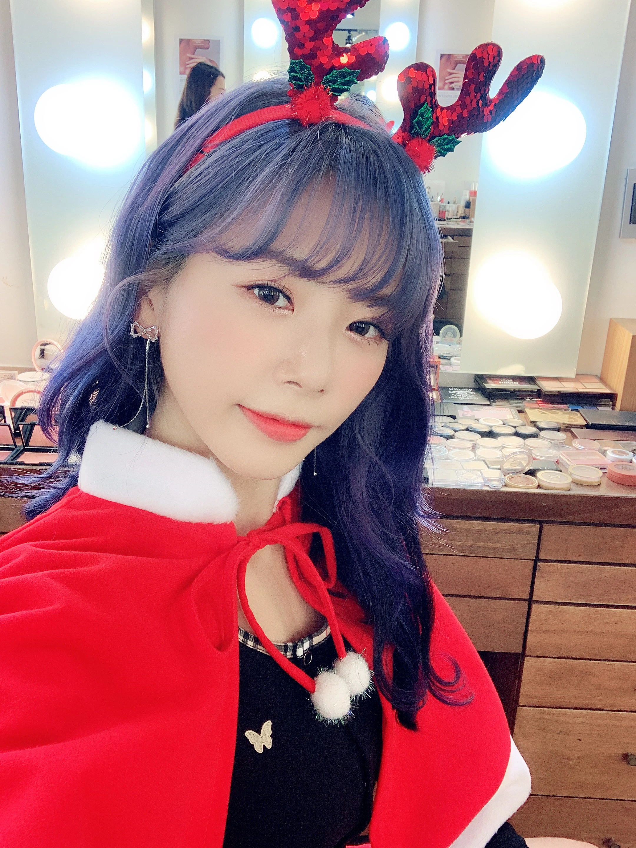 JiU