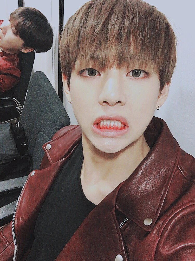 V