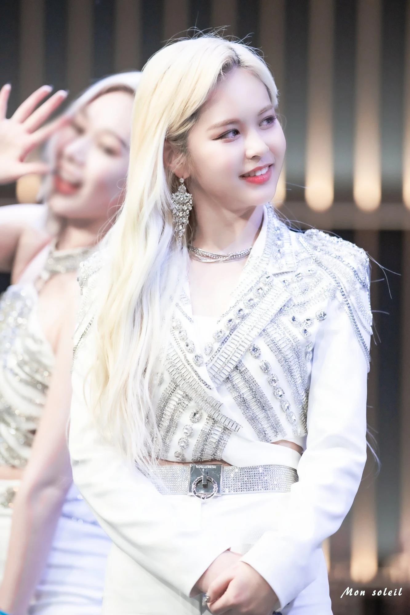 E:U