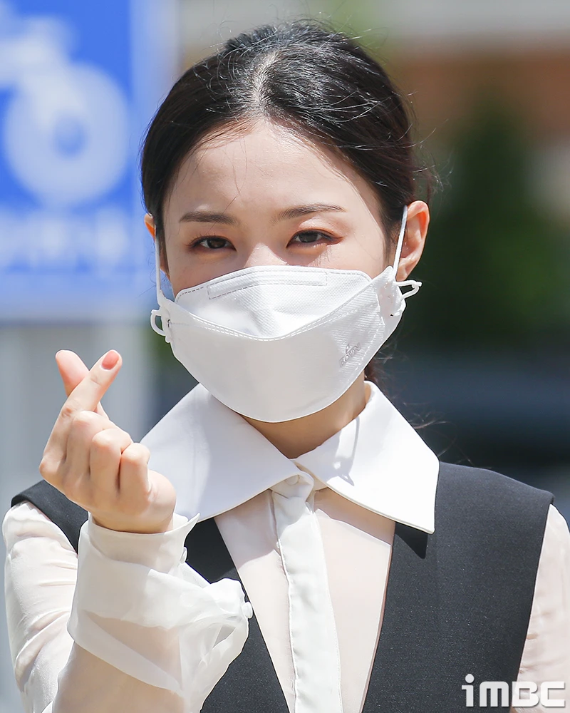 Lee Hi
