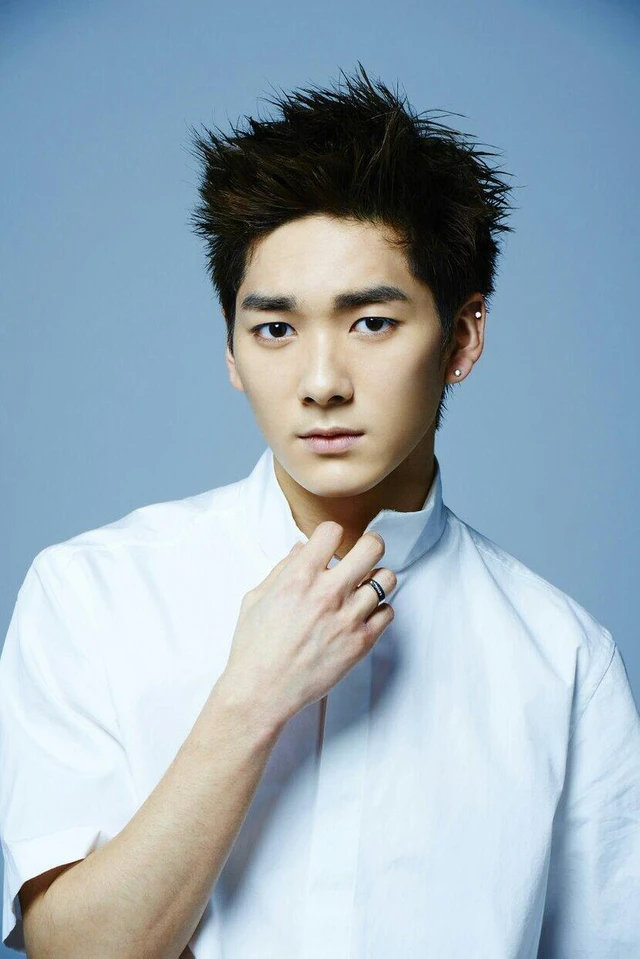 Aron