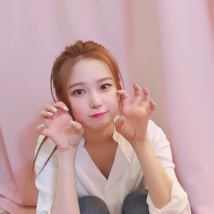 Yujin