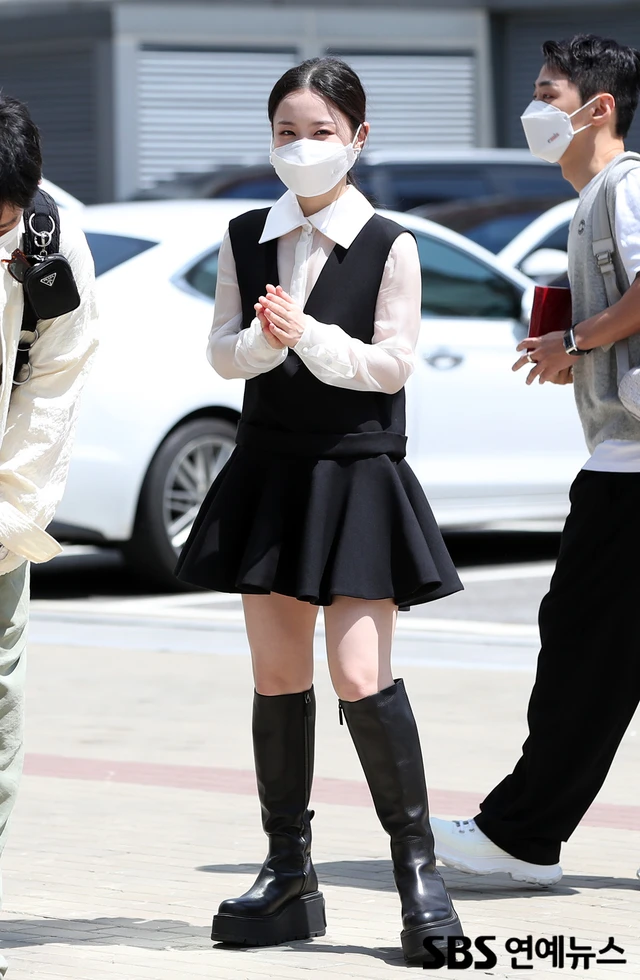 Lee Hi