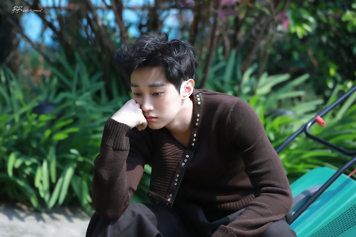 Jinyoung