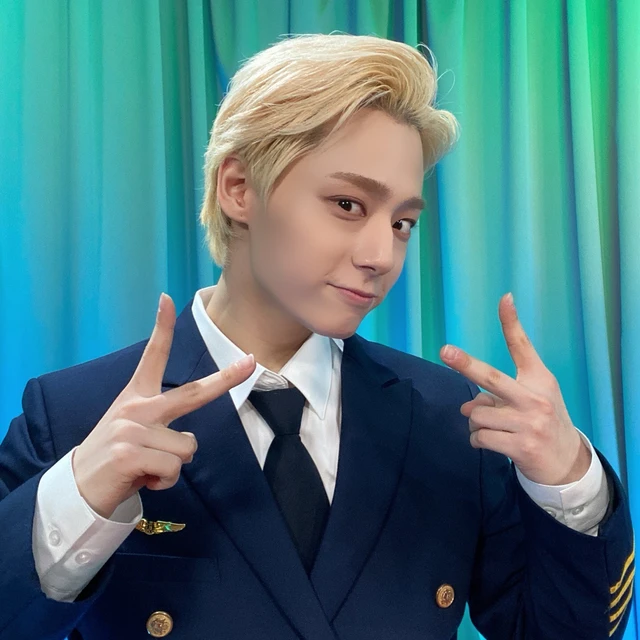 Hwanwoong