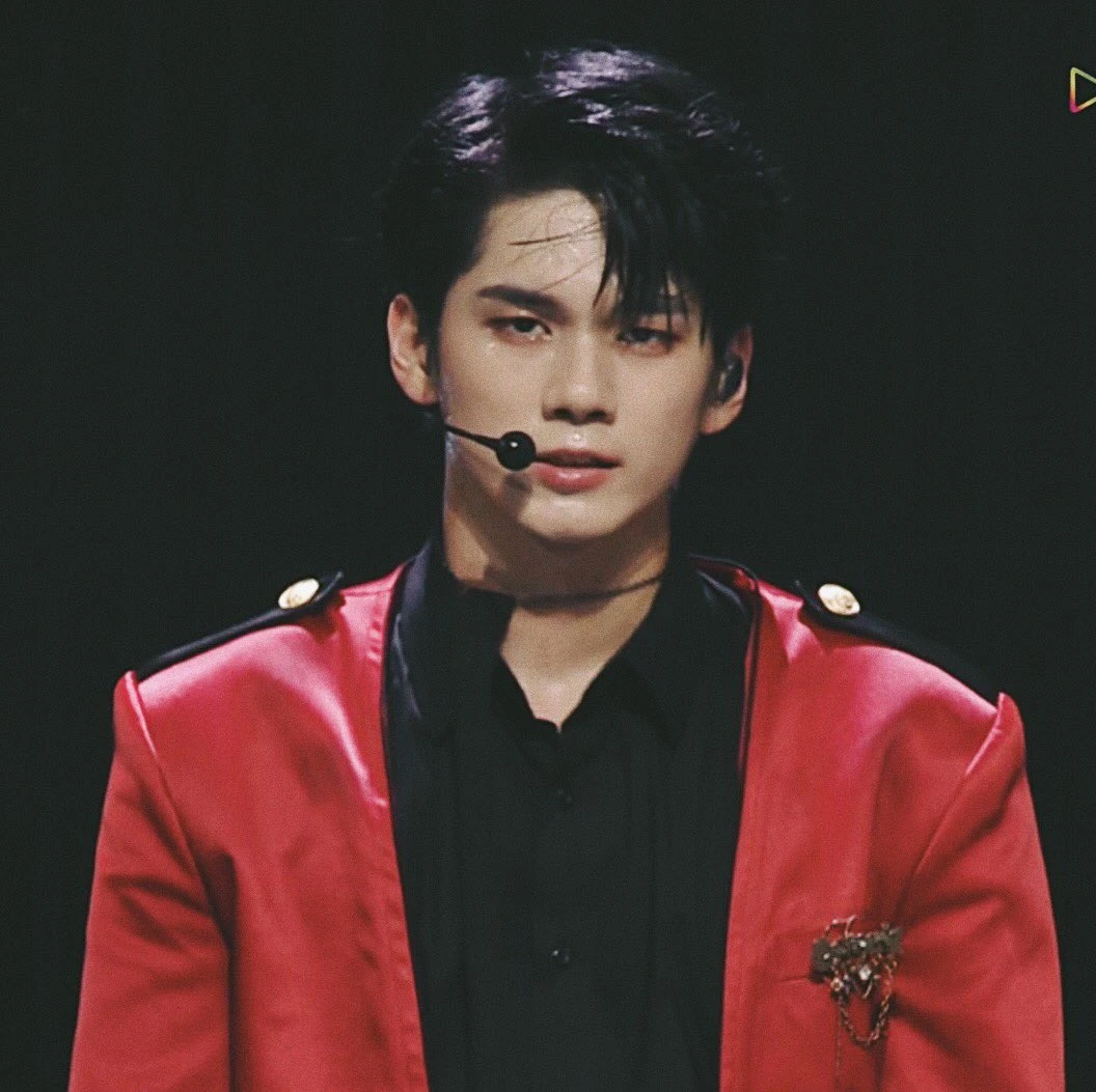 Seongwoo