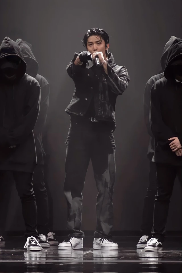 Hwiyoung