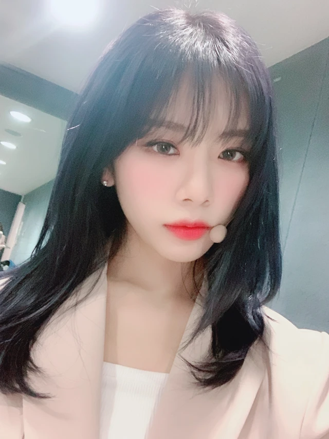 JiU