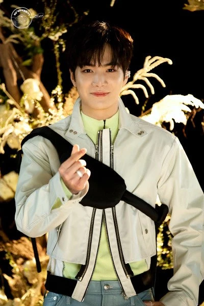 JR
