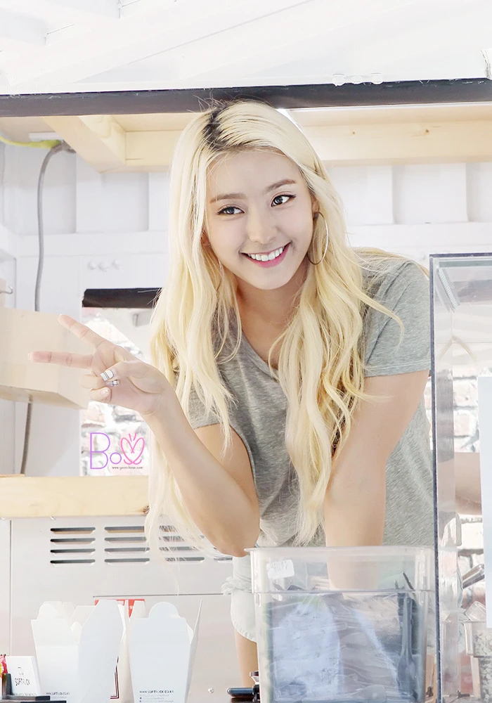 Bora