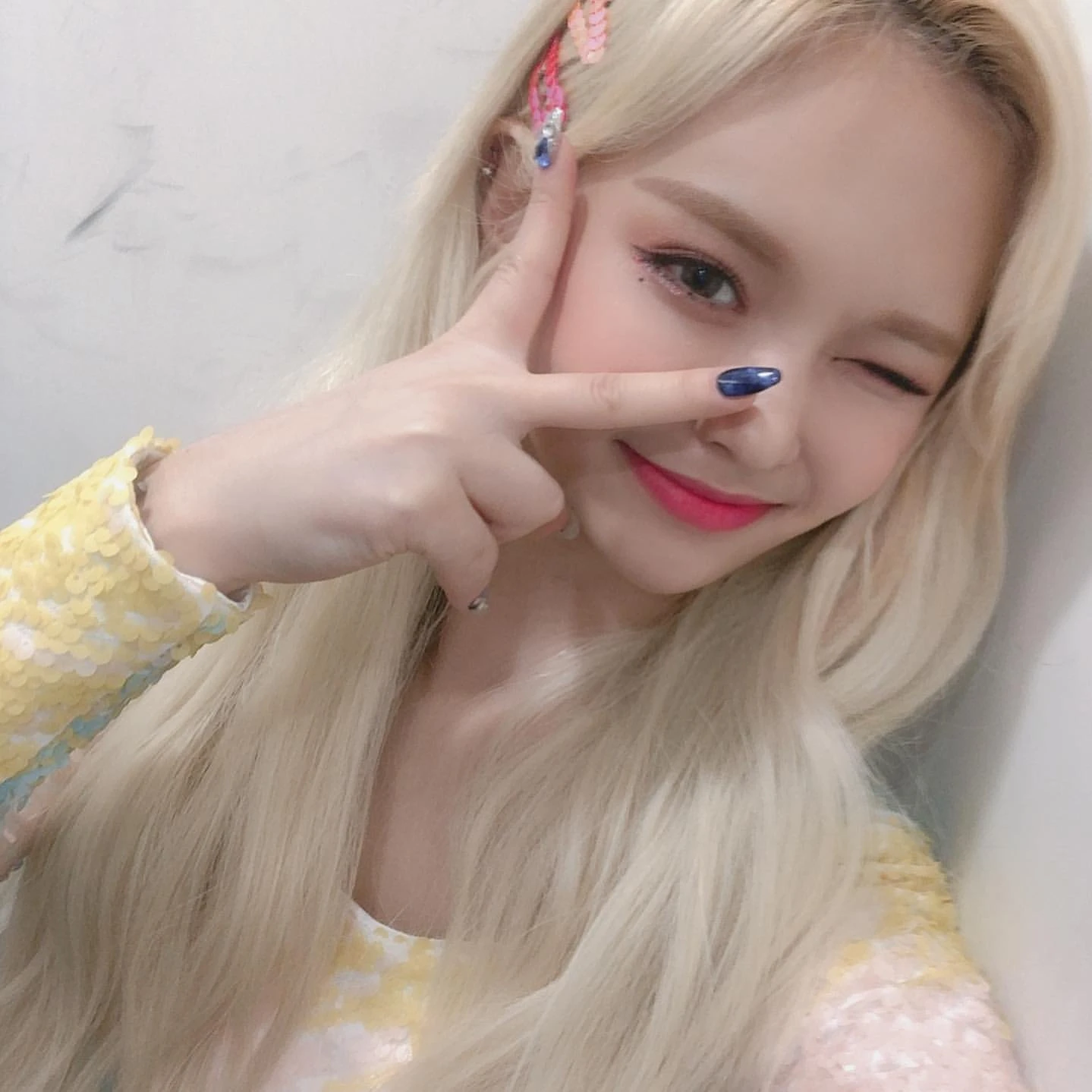 E:U