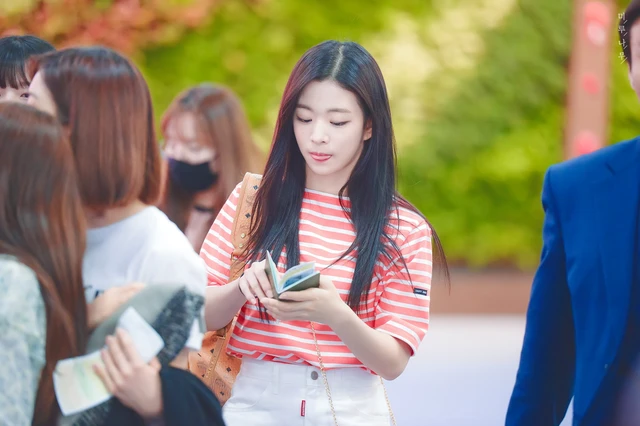 Chaeyoung