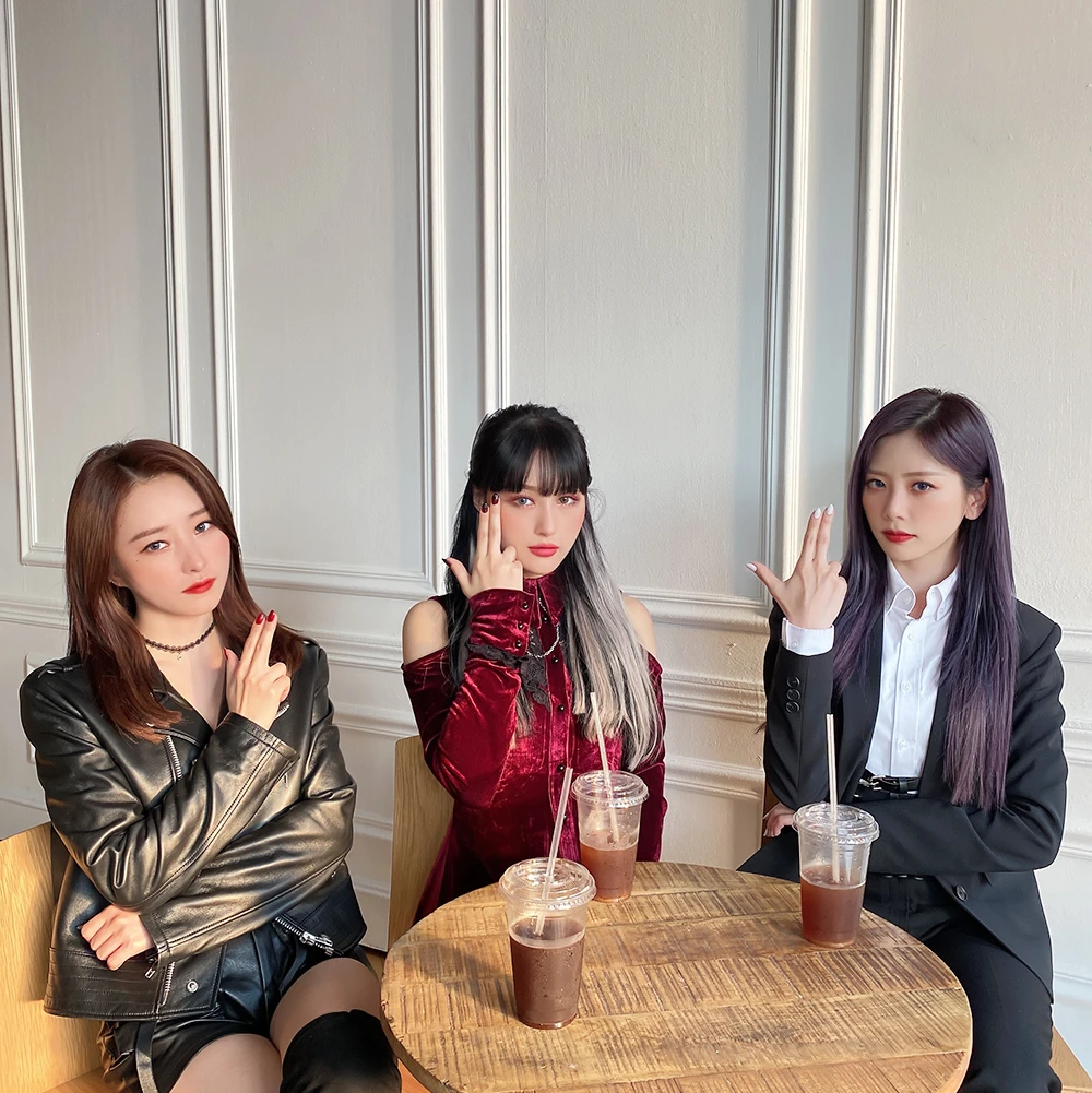 JiU